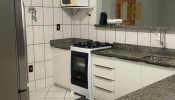 Sobrado geminado, 4 quartos na beira-mar da Praia 