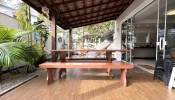 Casa com 3 sutes entre Mariscal e Canto Grande