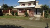 Casa com piscina e sinuca, Mariscal - Bombinhas