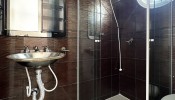 CASA COM 3 QUARTOS - 200 M DA PRAIA DE CANTO GRAND