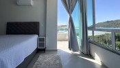 Cobertura Duplex com Vista para o Mar em Bombinhas
