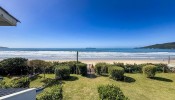 Duplex frente mar em Canto Grande