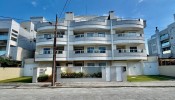 Apartamento a 100 metros da praia de mariscal