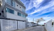 Apartamento com Vista Mar em Canto Grande