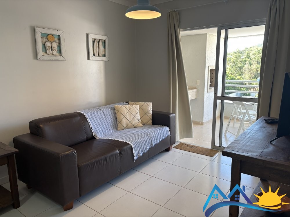 Apartamento com 2 quartos e ar na praia de Marisca