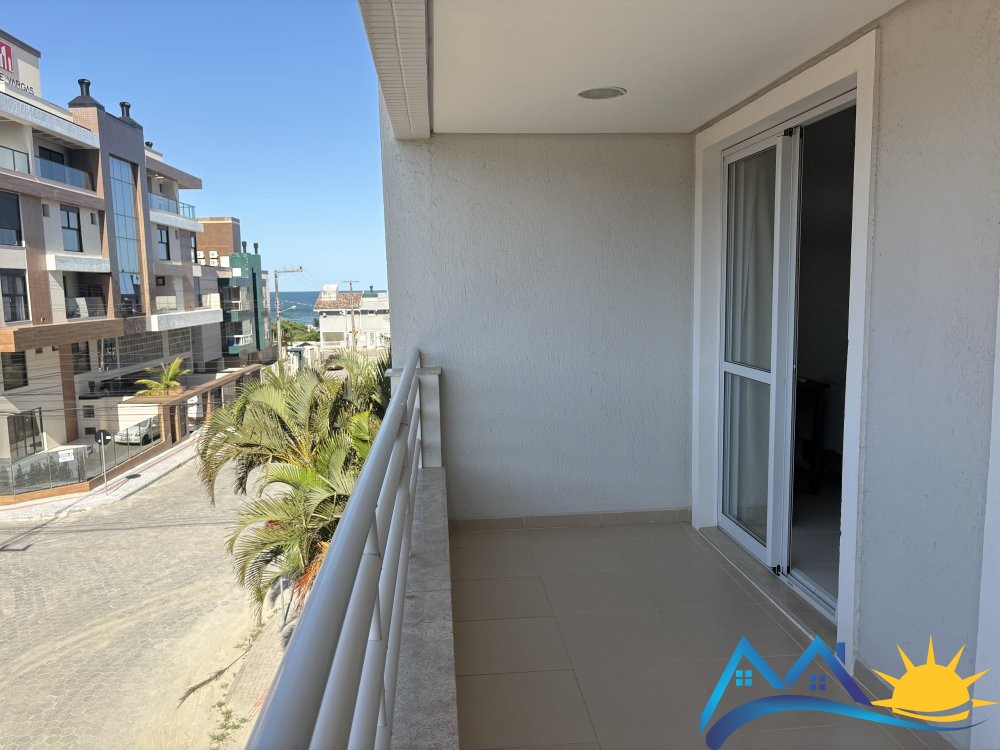 Apartamento com 2 quartos e ar na praia de Marisca