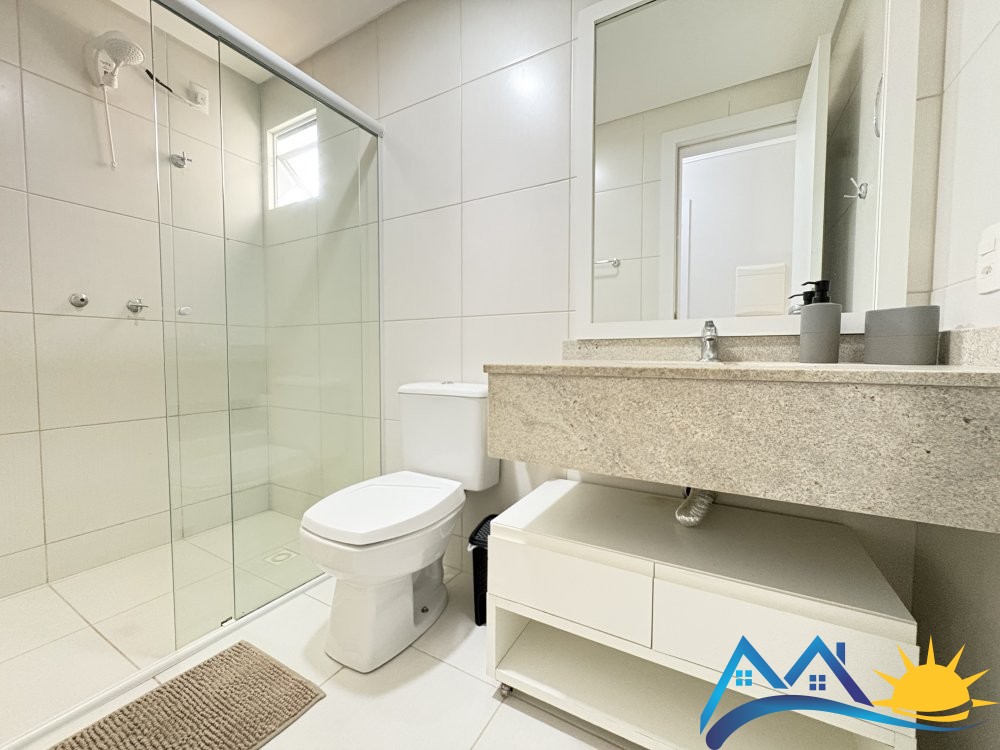 Apartamento com 2 quartos e ar na praia de Marisca