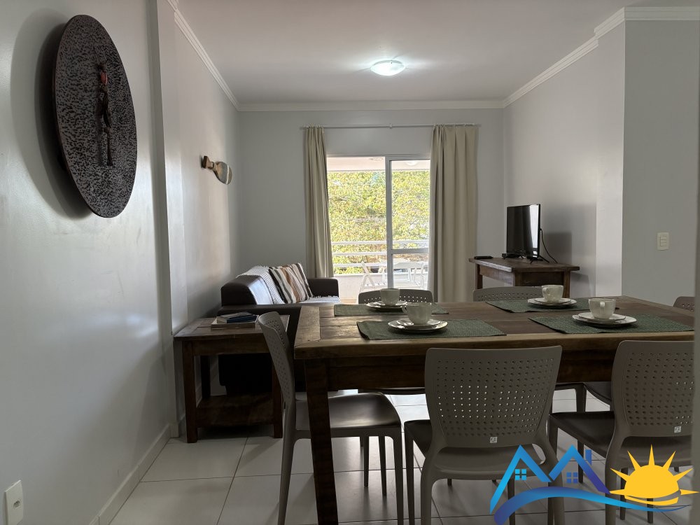Apartamento com 2 quartos e ar na praia de Marisca