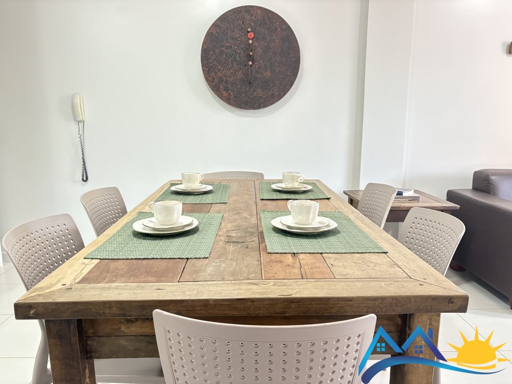 Apartamento com 2 quartos e ar na praia de Marisca