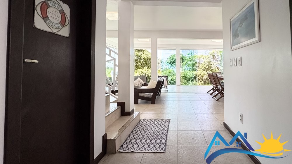 Casa beira-mar exclusiva em Mariscal - Bombinhas