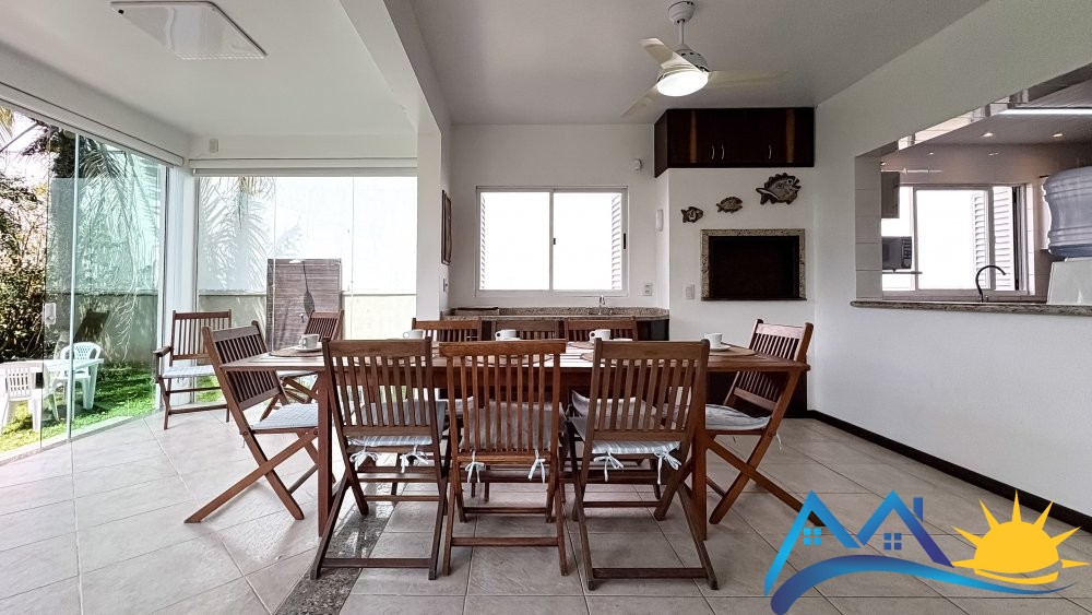 Casa beira-mar exclusiva em Mariscal - Bombinhas