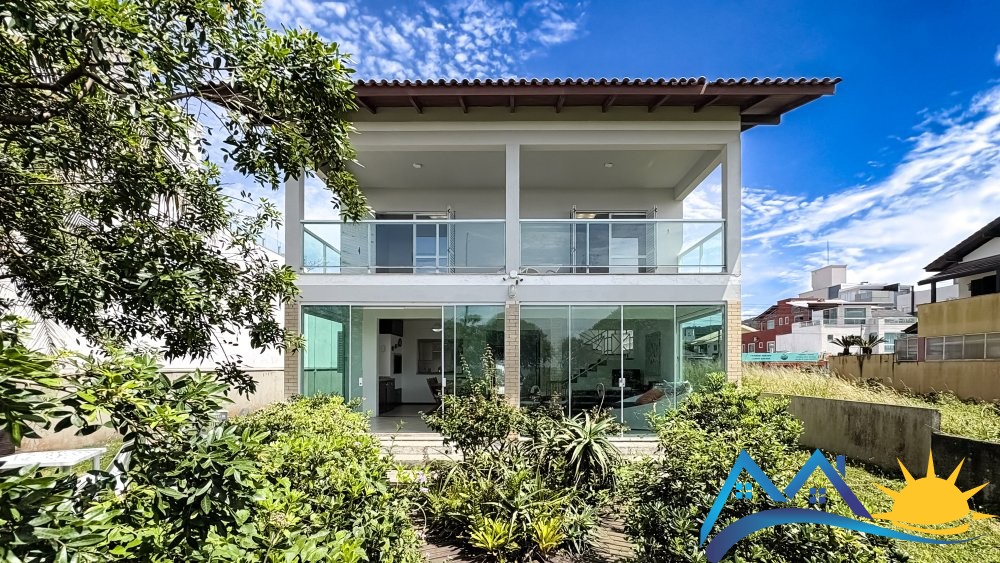 Casa beira-mar exclusiva em Mariscal - Bombinhas