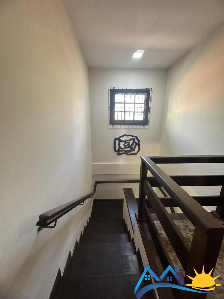 Casa com 6 quartos - vista para o mar em Mariscal 