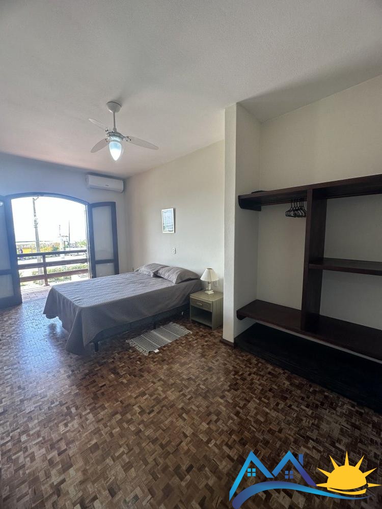 Casa com 6 quartos - vista para o mar em Mariscal 