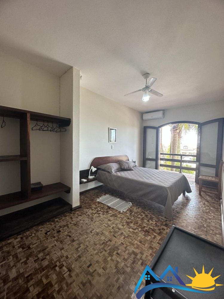 Casa com 6 quartos - vista para o mar em Mariscal 