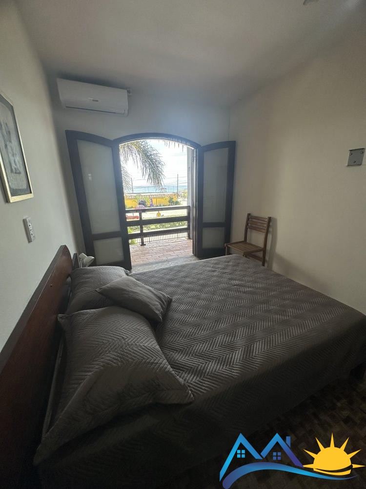 Casa com 6 quartos - vista para o mar em Mariscal 