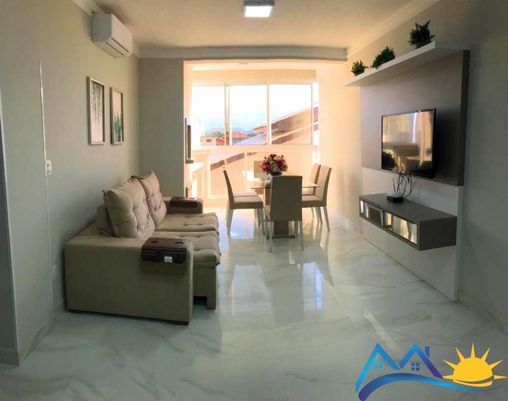 Apto com 2 sutes, alto padro em Canto Grande