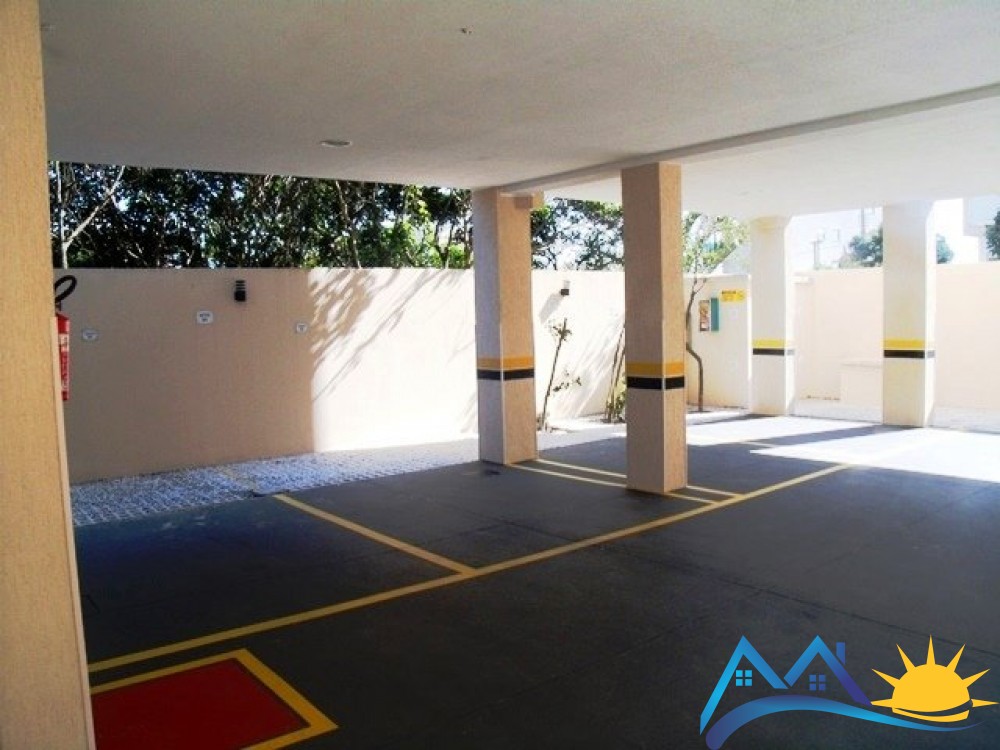 Amplo apartamento alto padro na Praia de Mariscal