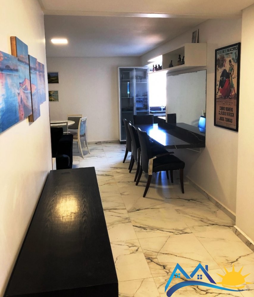 Apto trreo na quadra do mar em Mariscal - SC