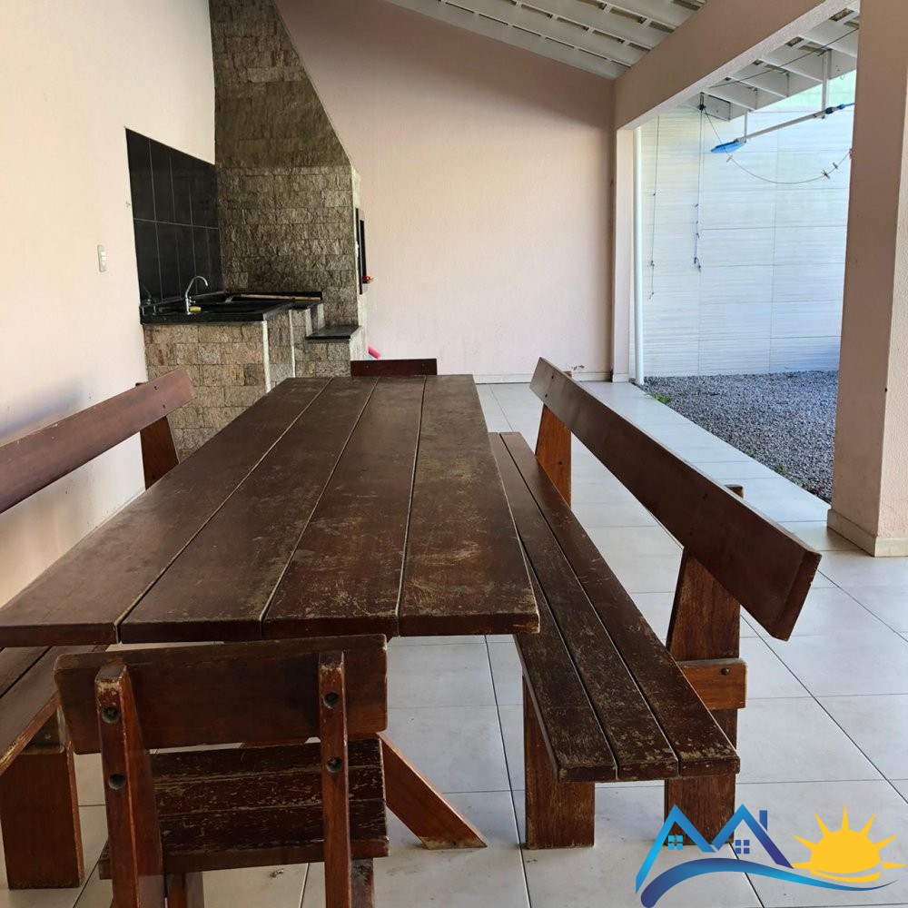 Casa com piscina na Praia do Mariscal, 4 quartos