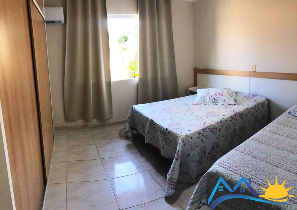 Casa com piscina na Praia do Mariscal, 4 quartos