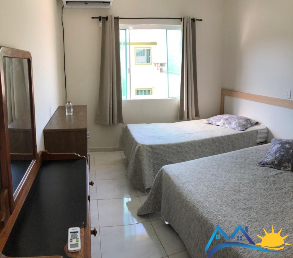 Casa com piscina na Praia do Mariscal, 4 quartos