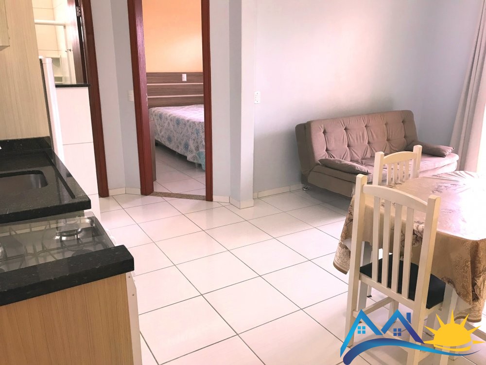 Apto com 1 quarto e sacada com vista para o mar, P