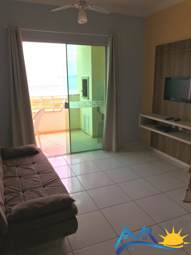 Apto com 1 quarto e sacada com vista para o mar, P