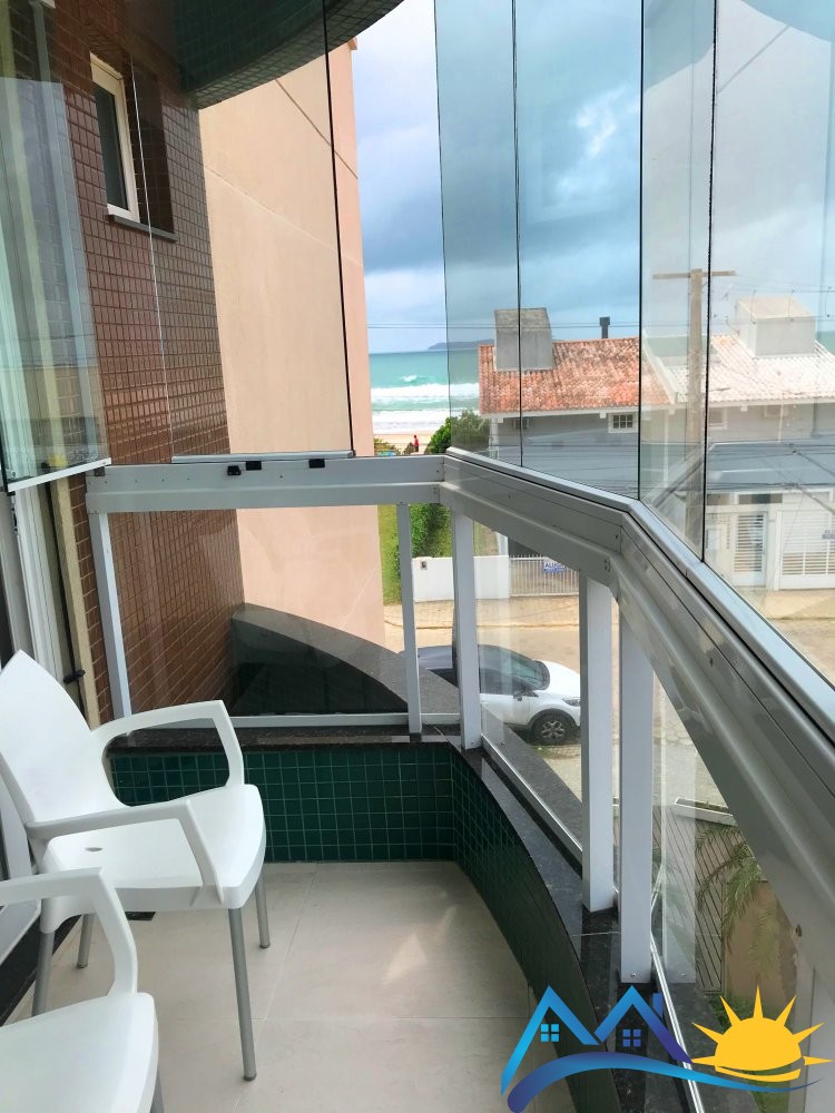 Apto com vista para o mar, Praia de Mariscal