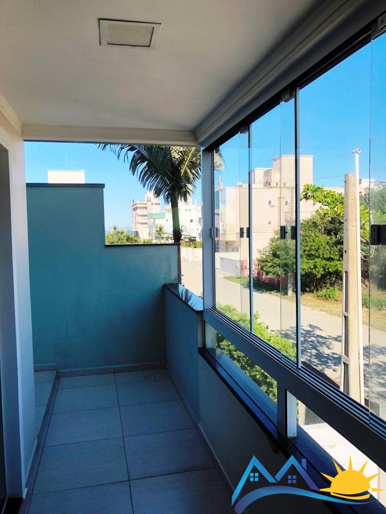 Apartamento com 2 quartos, 250 M da Praia de Maris