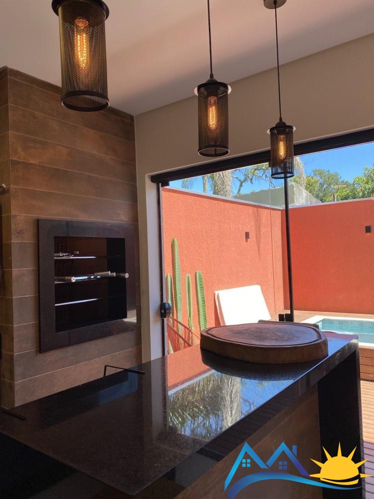 DUPLEX GATA AZUL COM PISCINA EM MARISCAL