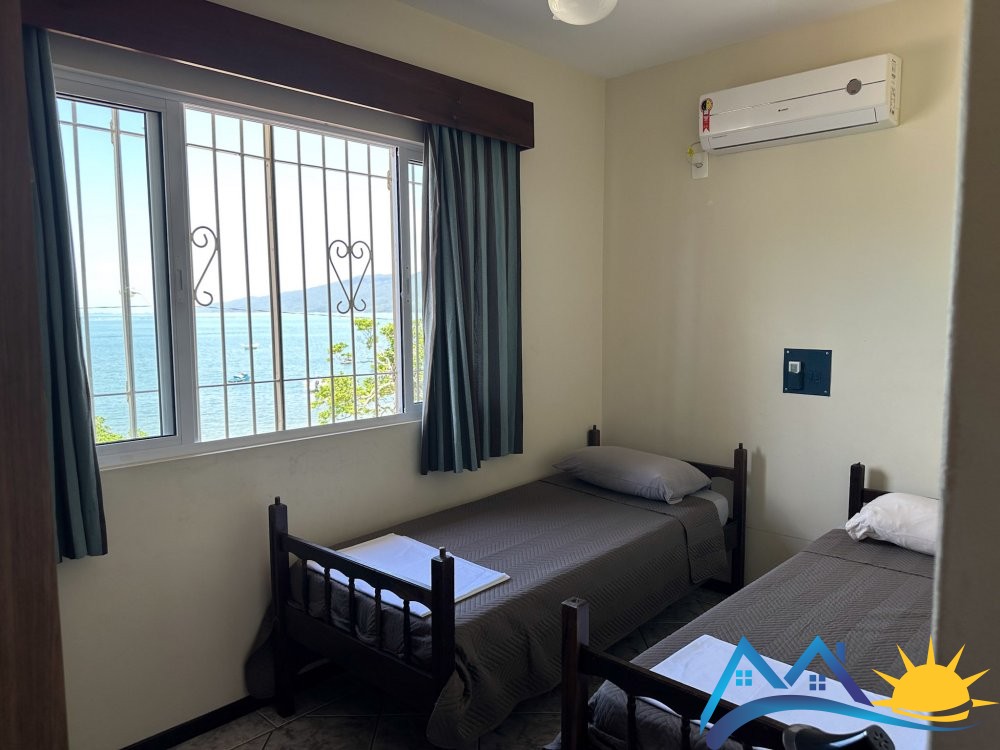 Casa p na areia em Canto Grande  5 quartos