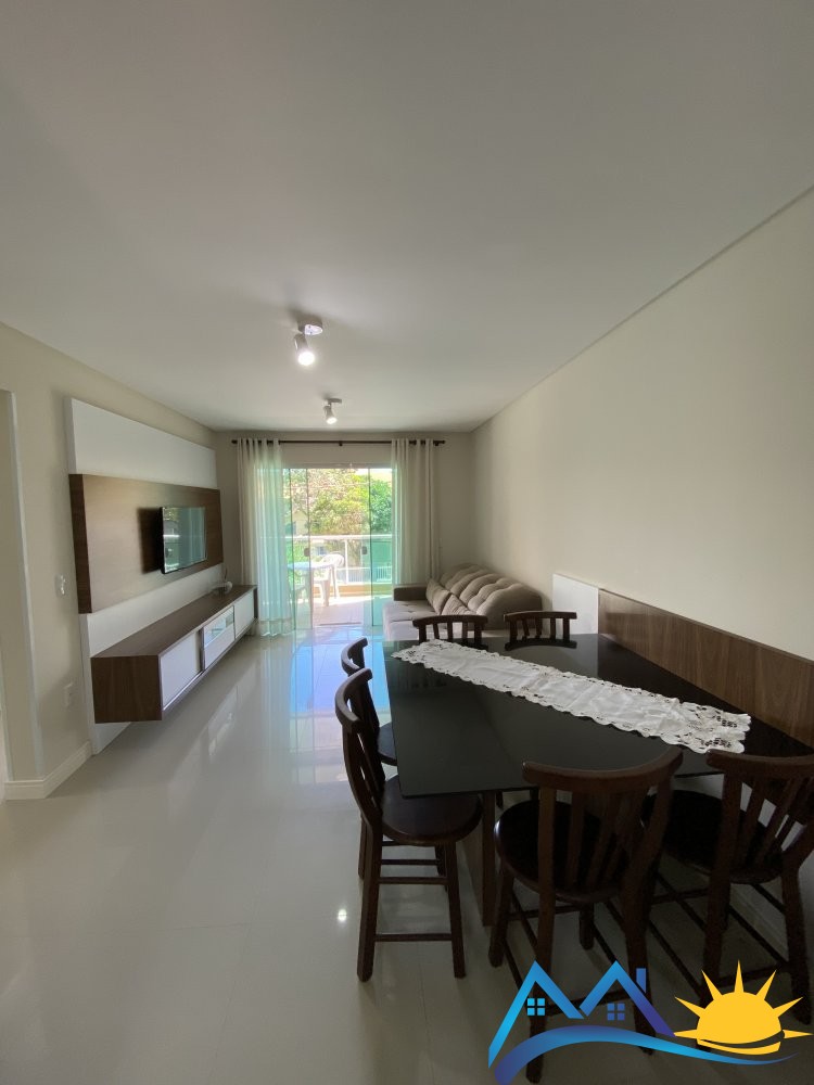 AMPLO APARTAMENTO A 100 METROS DA PRAIA DE CANTO G