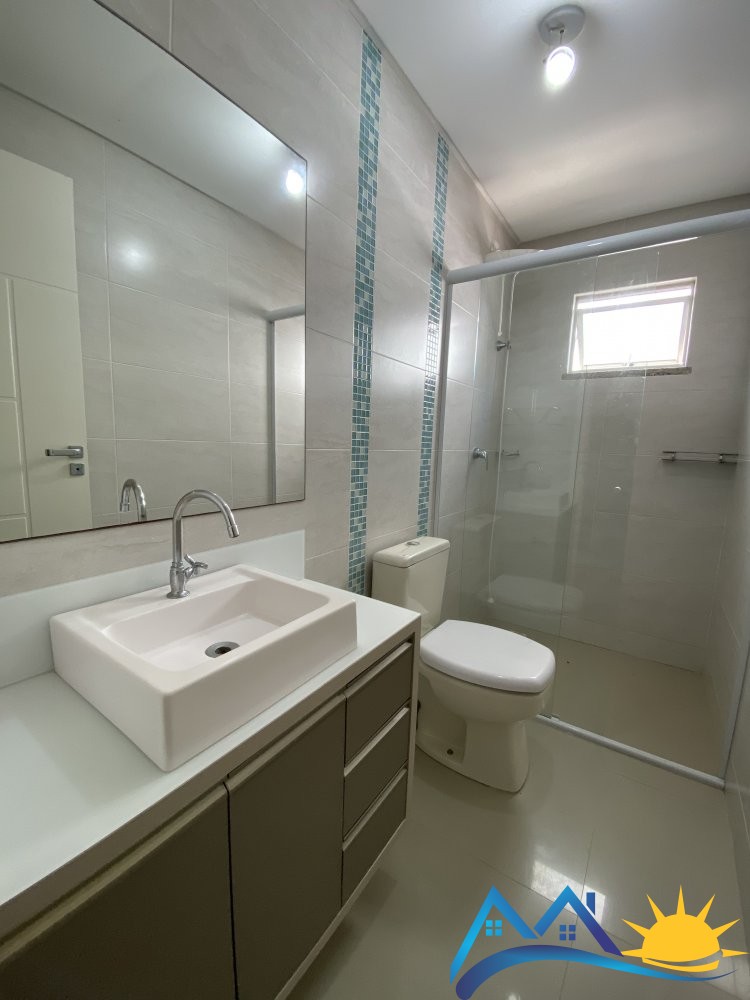 AMPLO APARTAMENTO A 100 METROS DA PRAIA DE CANTO G