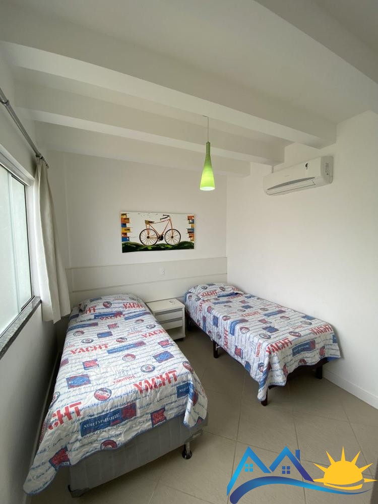 Cobertura lateral com vista para o mar - Mariscal 