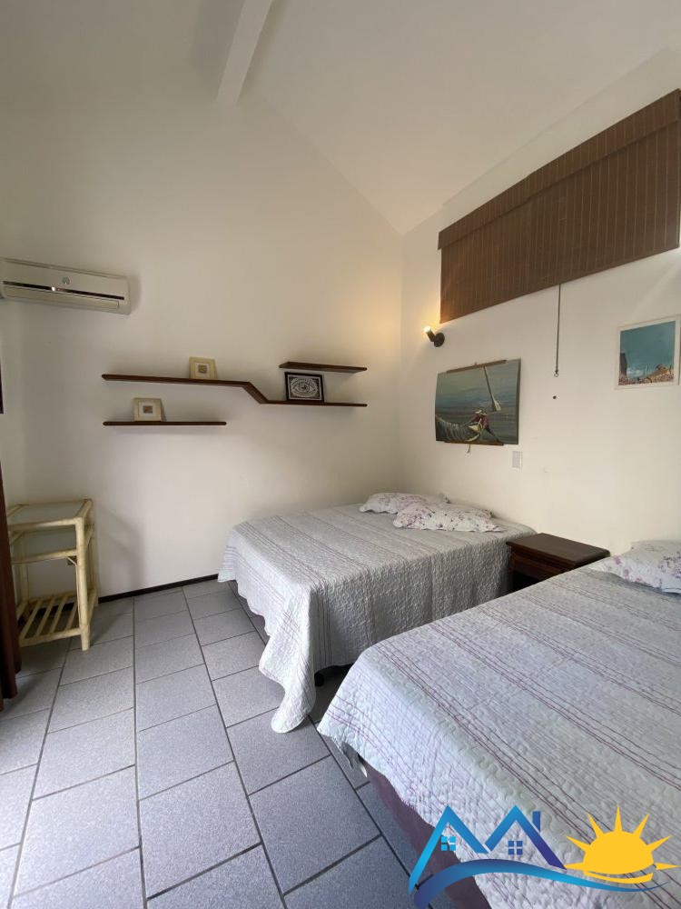 Casa com piscina na Praia de Mariscal - Bombinhas