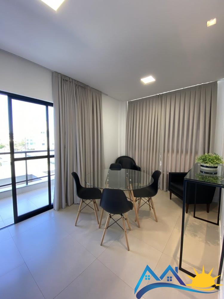 FLAT APENAS 50 METROS DA PRAIA DE MARISCAL.