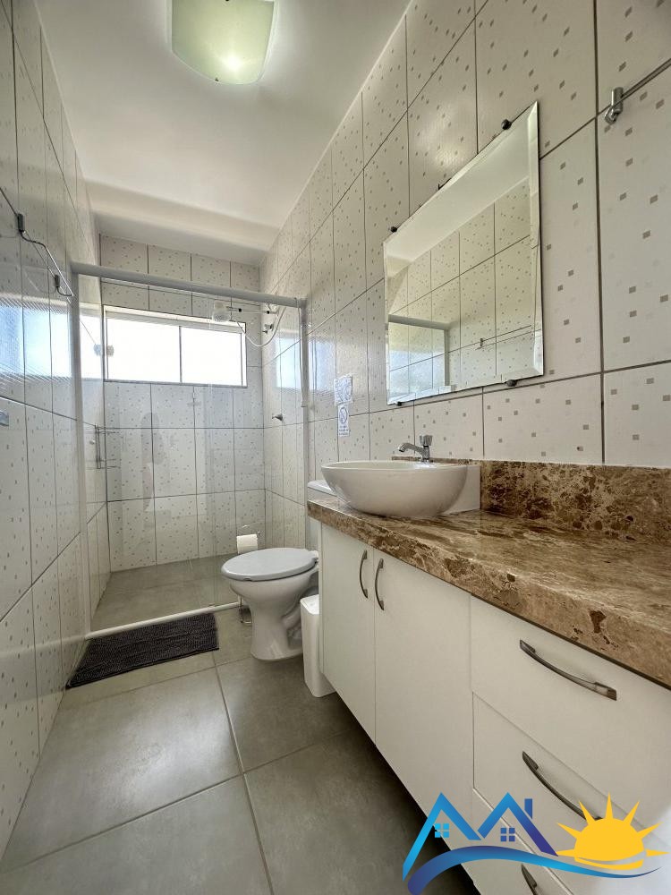 Linda casa com 4 quartos em Mariscal - Bombinhas