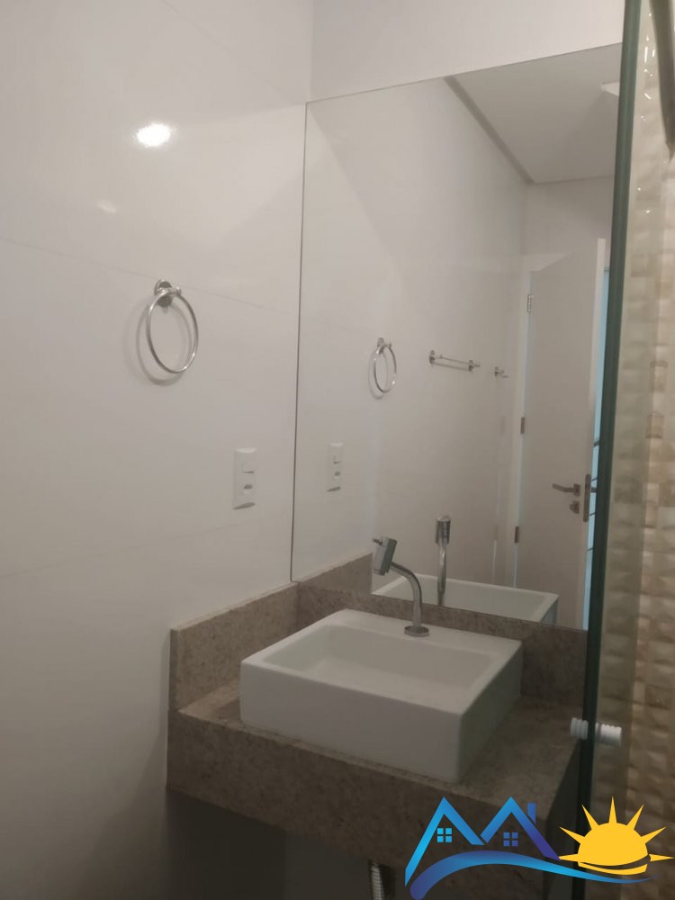 Apartamento  30 m da Praia de Canto Grande