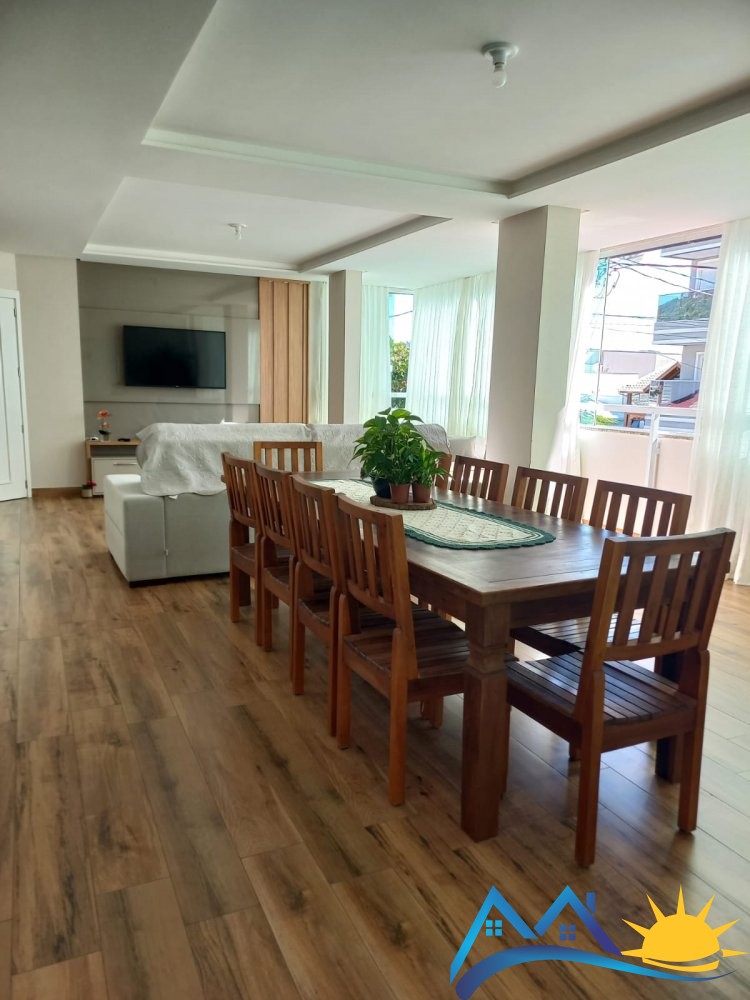 Apartamento  30 m da Praia de Canto Grande