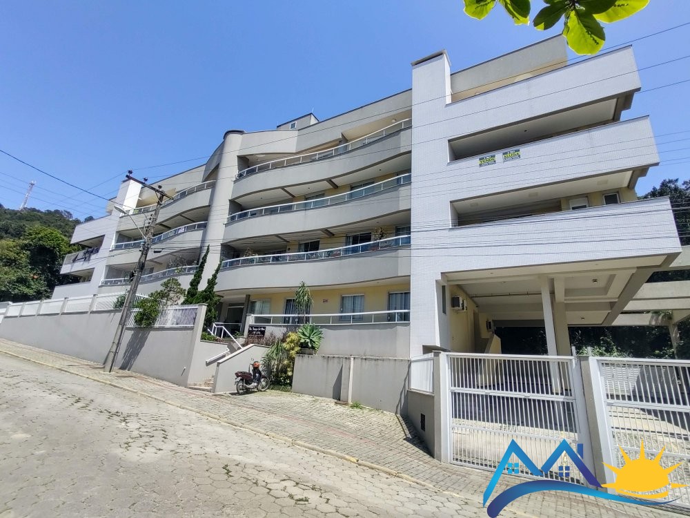 Apartamento  300M da Praia de Bombinhas - Centro
