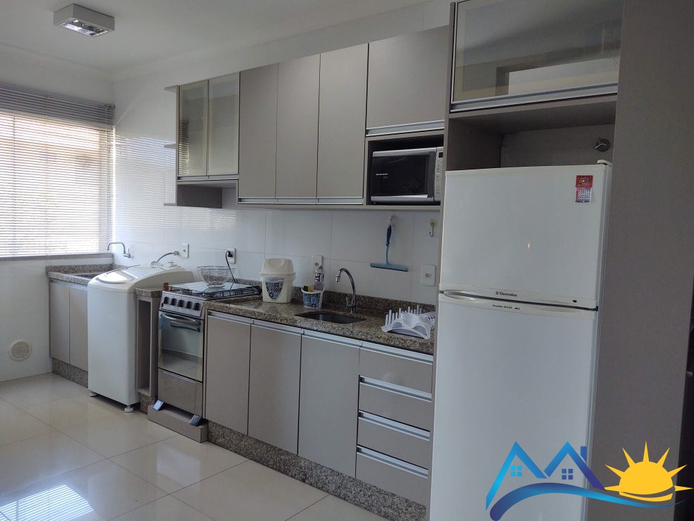 Apartamento  300M da Praia de Bombinhas - Centro