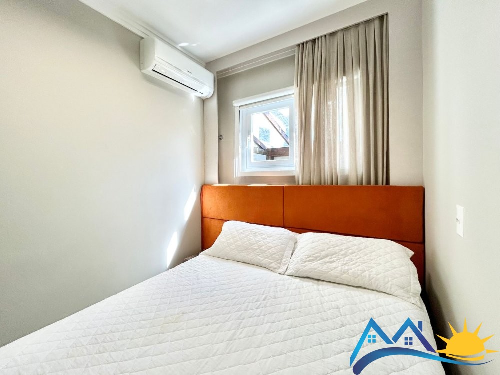 SOBRADO COM PISCINA  VENDA - CANTO GRANDE