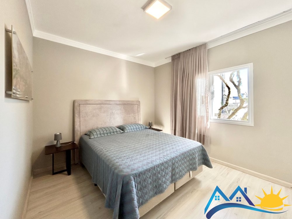 SOBRADO COM PISCINA  VENDA - CANTO GRANDE