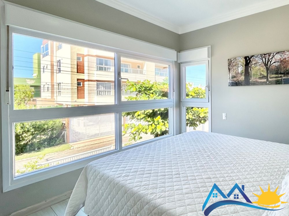 SOBRADO COM PISCINA  VENDA - CANTO GRANDE